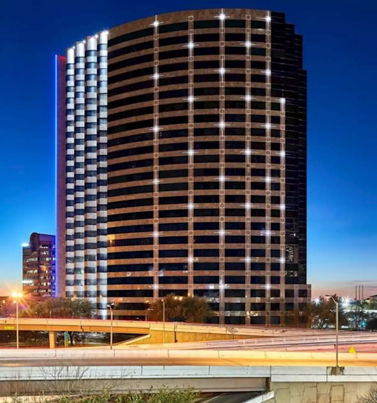 New leases at LBJ Freeway office tower