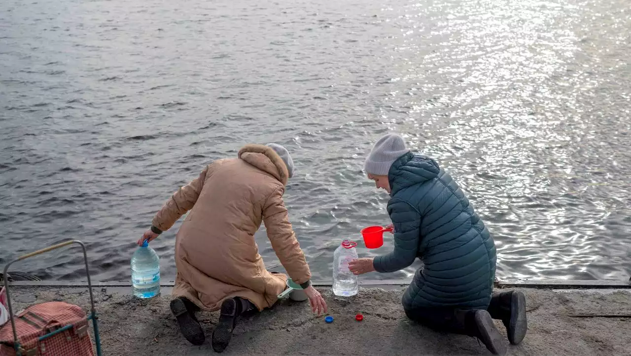 Fließend Wasser? Nur aus dem Dnjepr - Bilder aus dem befreiten Cherson