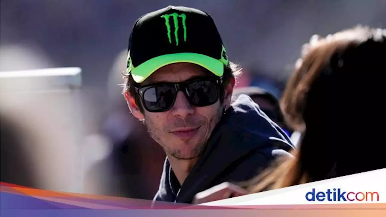 Valentino Rossi Akui Terlambat Pensiun dari MotoGP