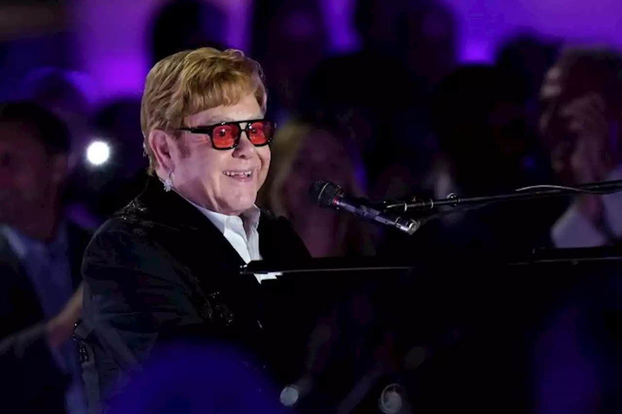 Elton John’s Final Tour Revisits L.A. Glory With Dua Lipa, Brandi Carlile