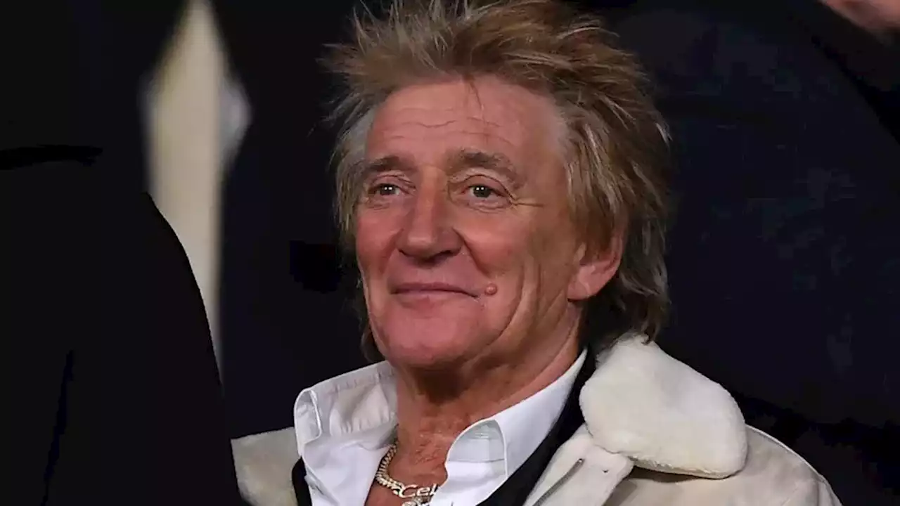 Coupe du monde 2022 : Rod Stewart refuse un million de dollars pour chanter au Qatar