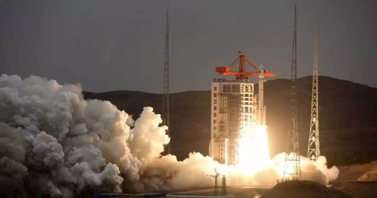 Chinese Official Squirms at Question About Rocket That Disintegrated in Orbit