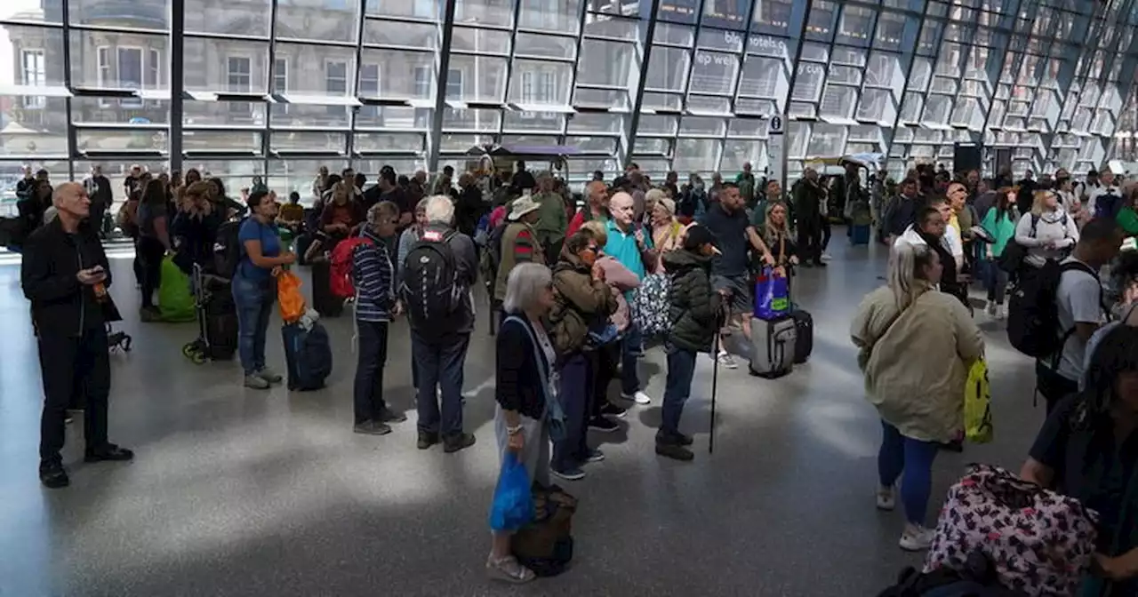 Glasgow rail passengers issued travel warning as union calls for action