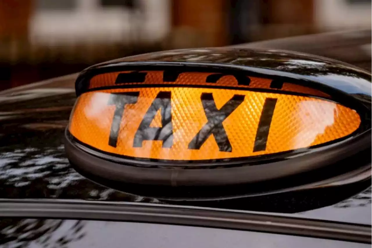 Glasgow taxi driver involved in attack over racial slur keeps licence