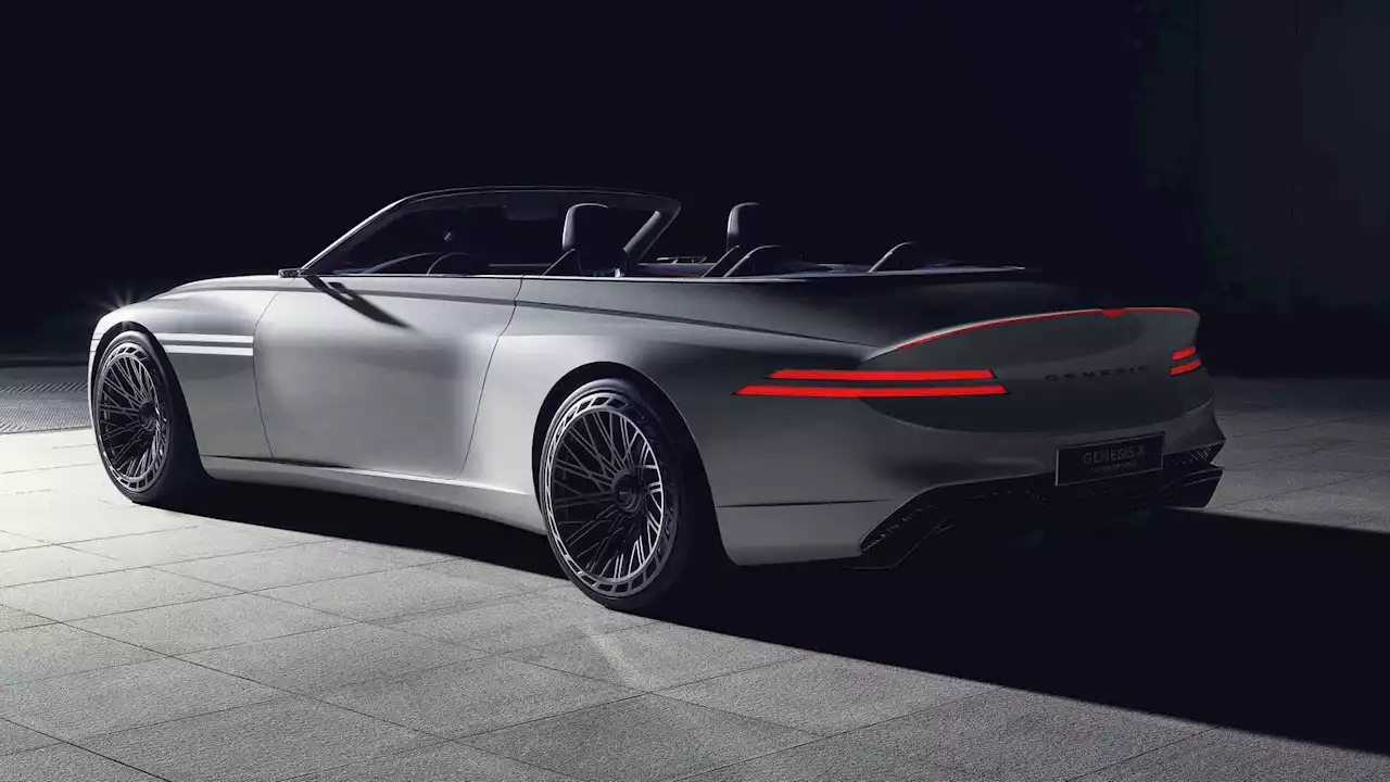 Genesis X Concept Drops Its Top, Becomes Convertible At LA Auto Show