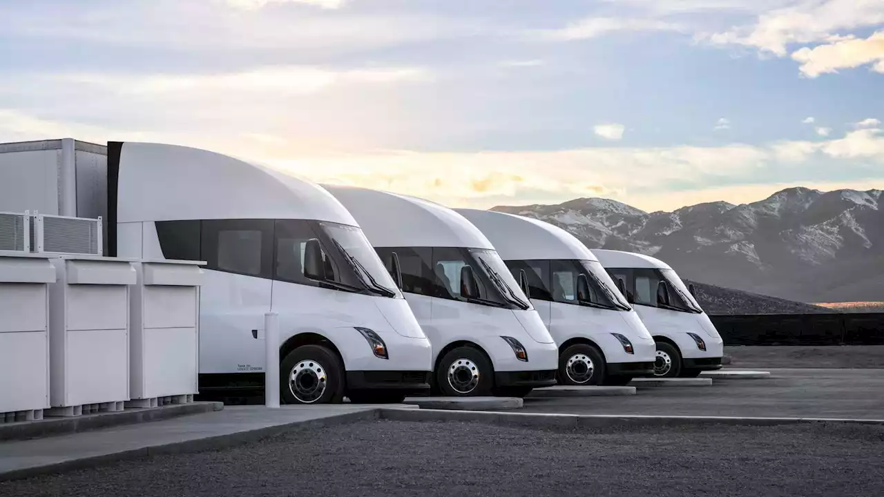 Tesla Has A Production Target Of 100 Semi Electric Trucks This Year