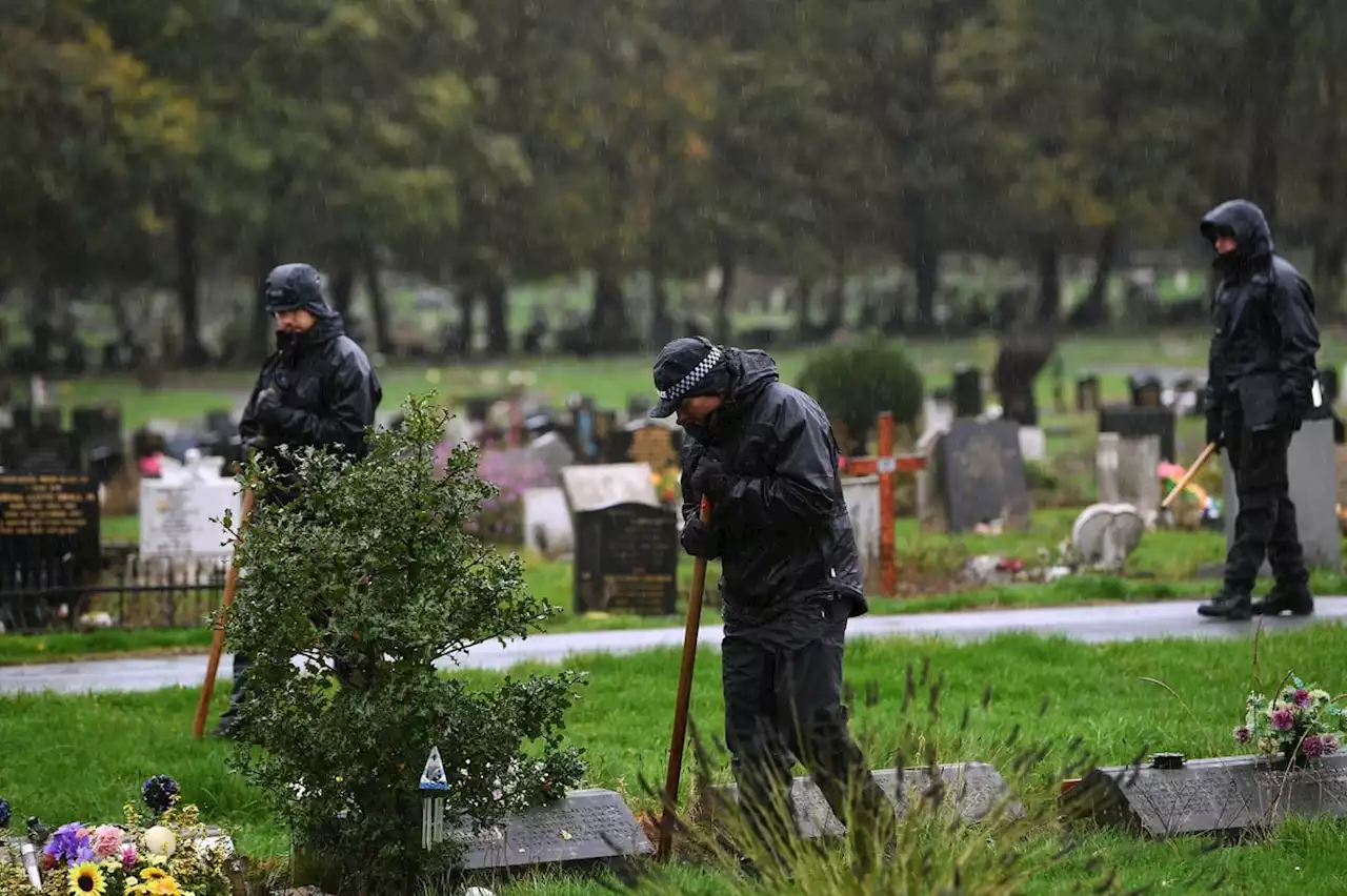 Leeds police search Harehills cemetery for second day in Marc Scarlett murder investigation