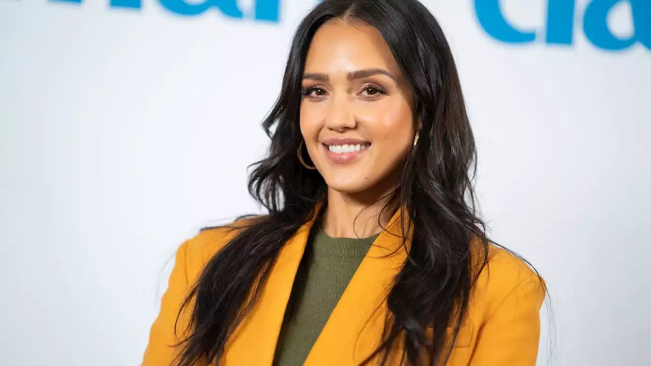 Jessica Alba on Taking The Honest Company Public, Leading Men at Work, and More