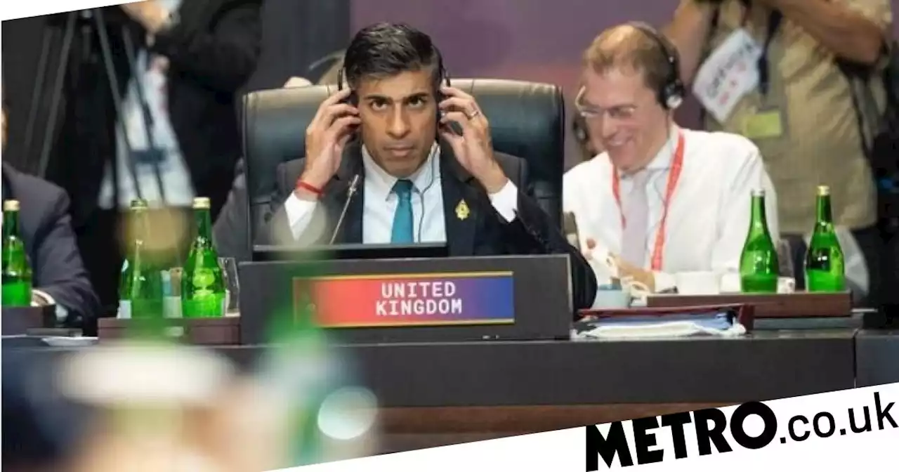 Rishi Sunak confronts Russian foreign minister Sergey Lavrov with G20 warning