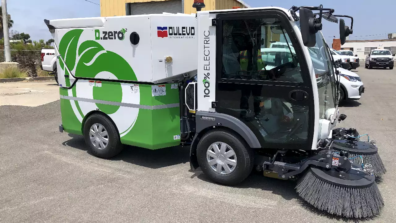 San Diego Chooses 3 Finalists for New Electric Street Sweeper Name