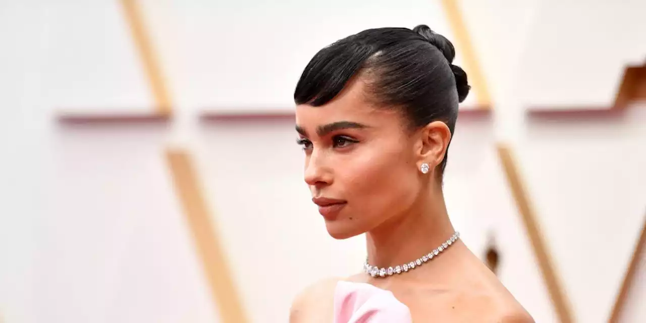 Zoë Kravitz's acid yellow pixie cut is out of this world