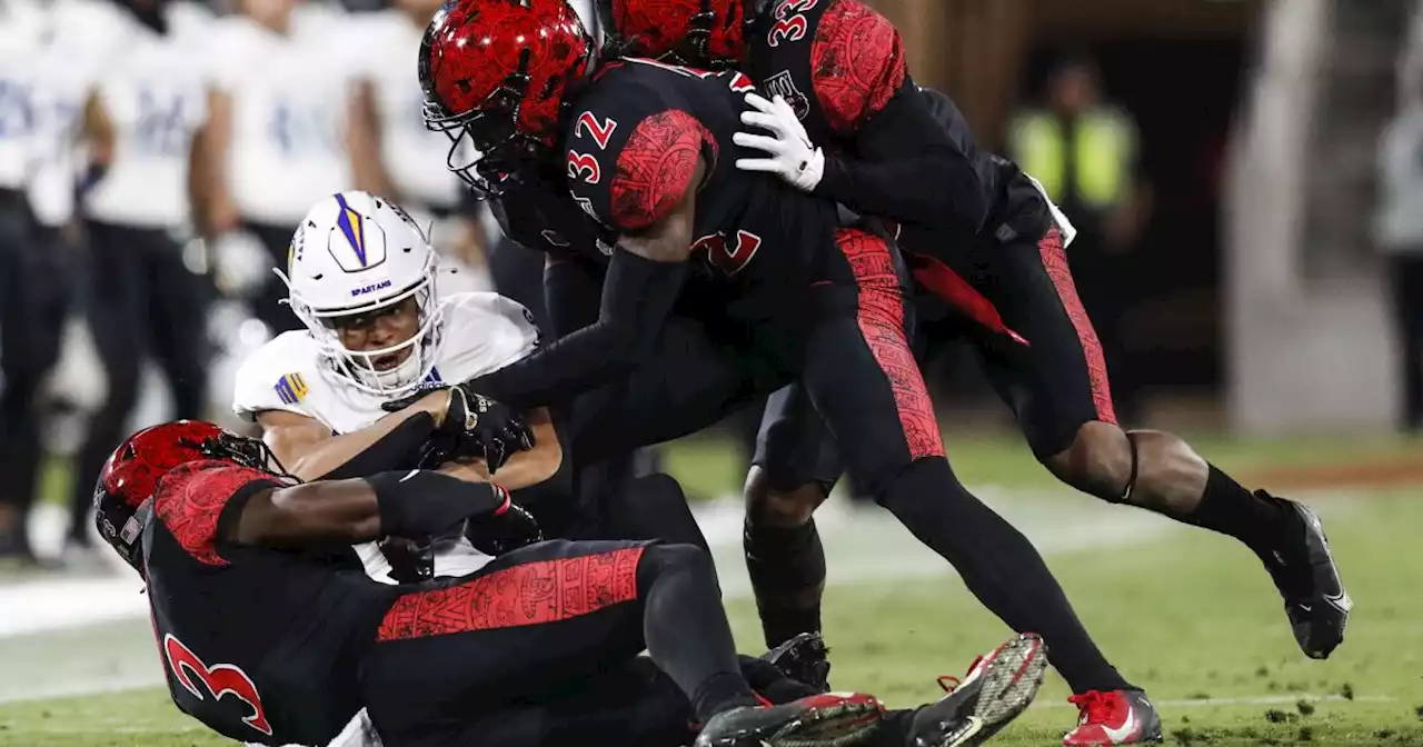 Column: Aztecs' football surge goes well beyond narrow fixes