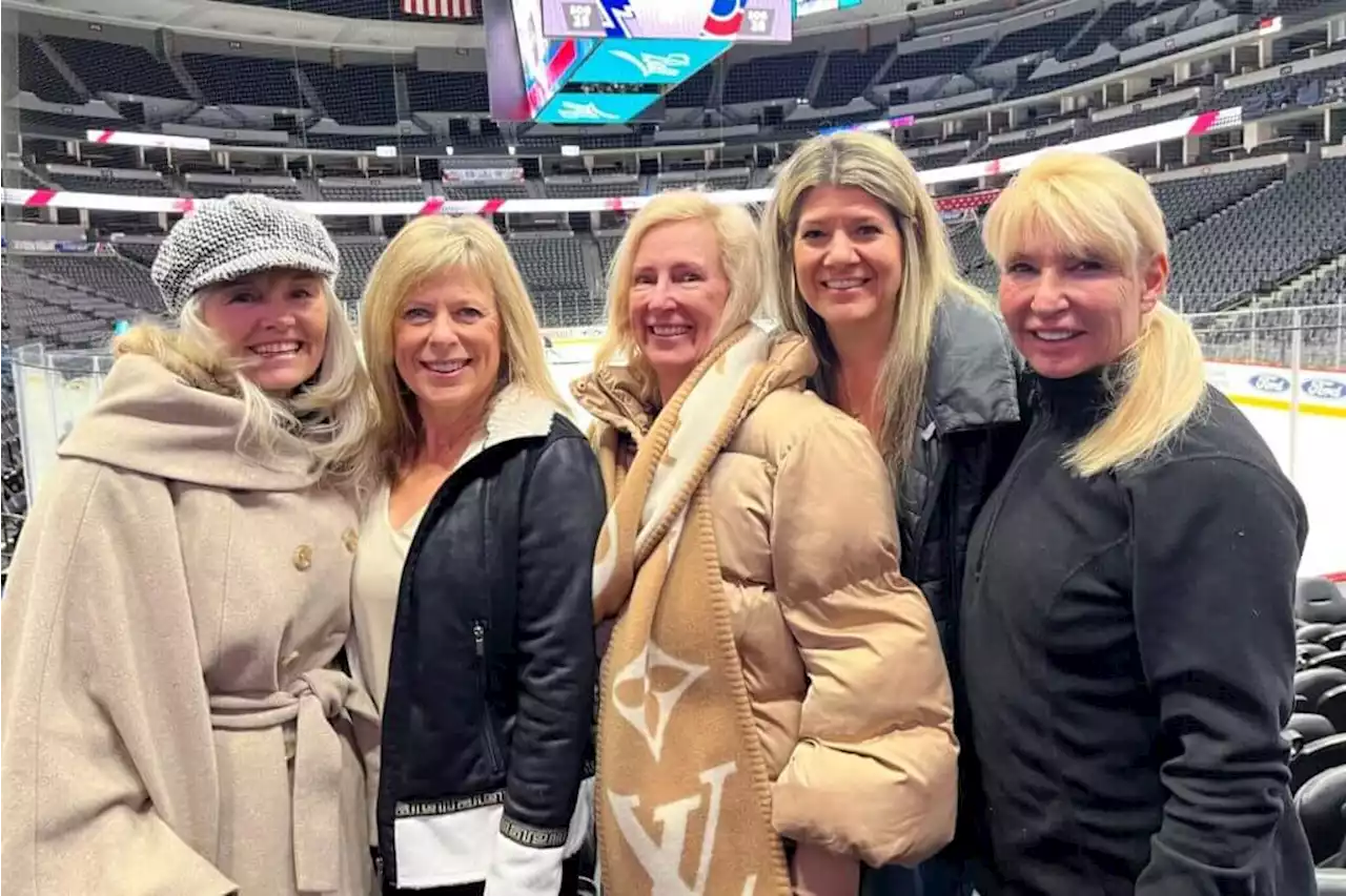 Tales of being a hockey mom: Memories of stinky gear, early practices and the road to the NHL from the Blues' moms trip