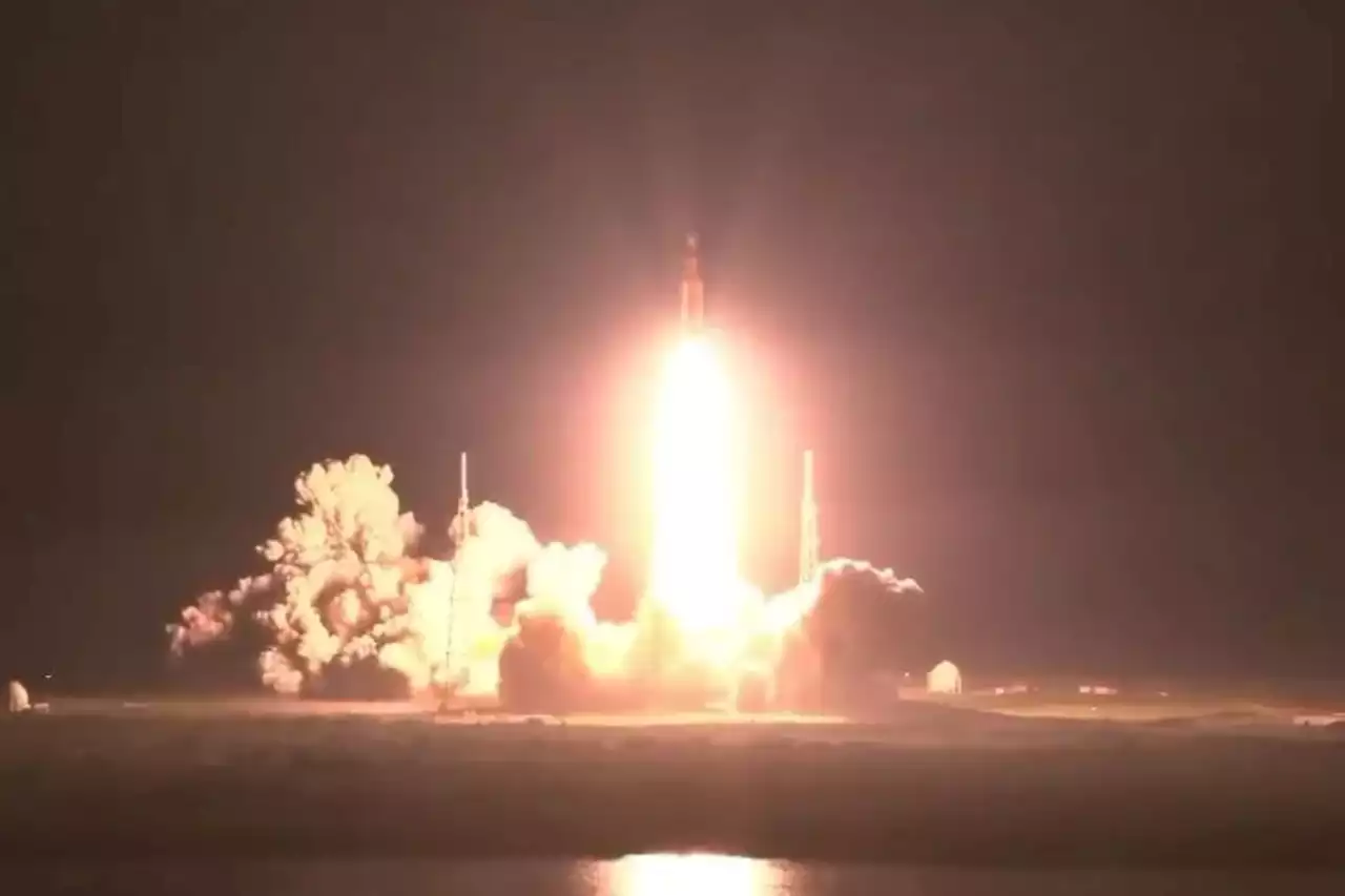 Artemis launch - Nasa launches its Moon rocket in 'historic mission for mankind'