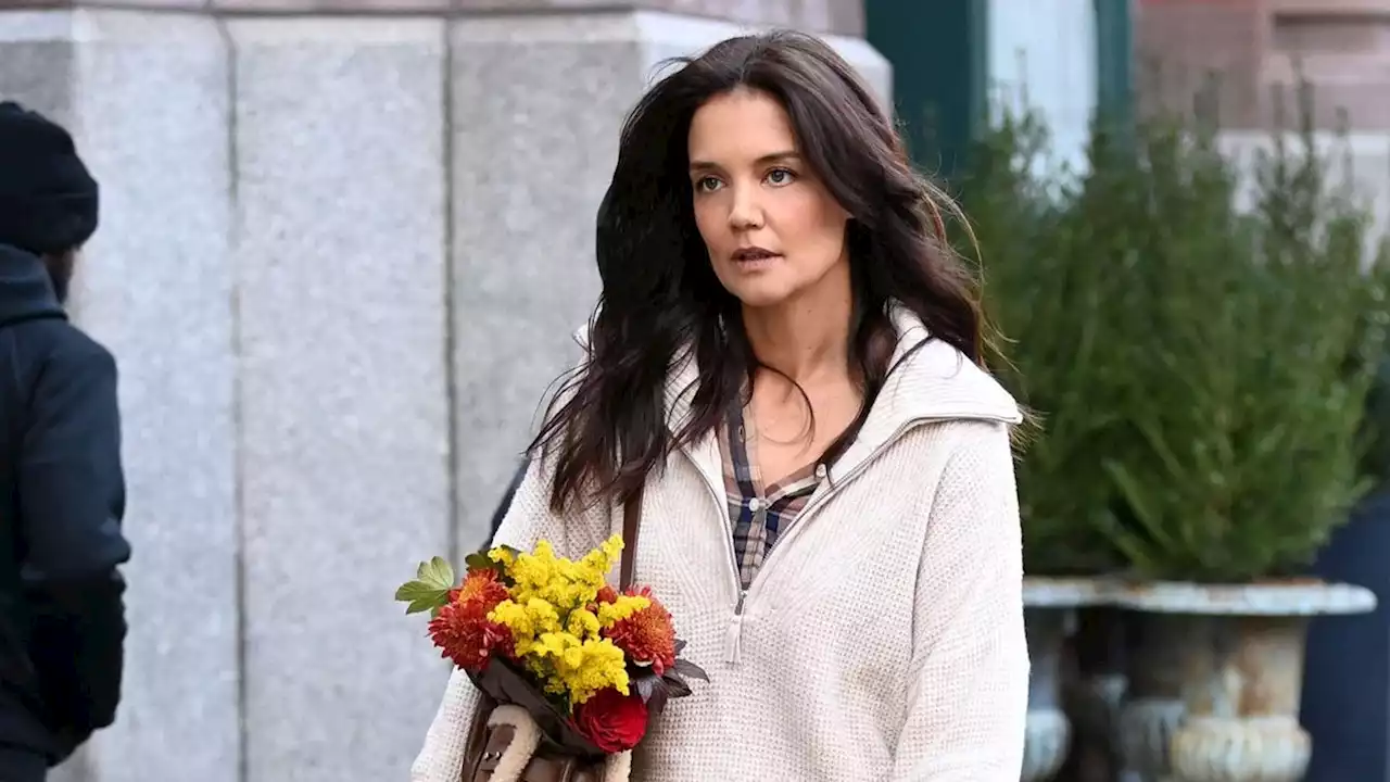 Katie Holmes Leans Into Cozy Season in Trending Clogs