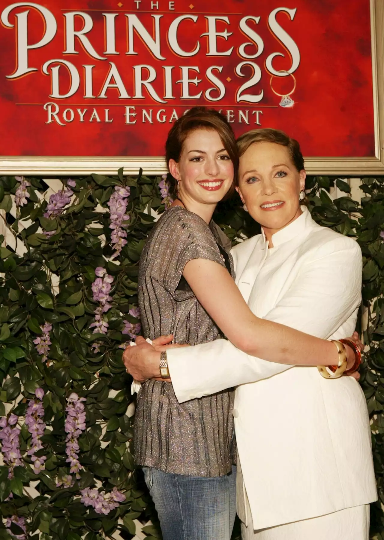 'The Princess Diaries 3' Is In The Works, But Will Anne Hathaway Return?