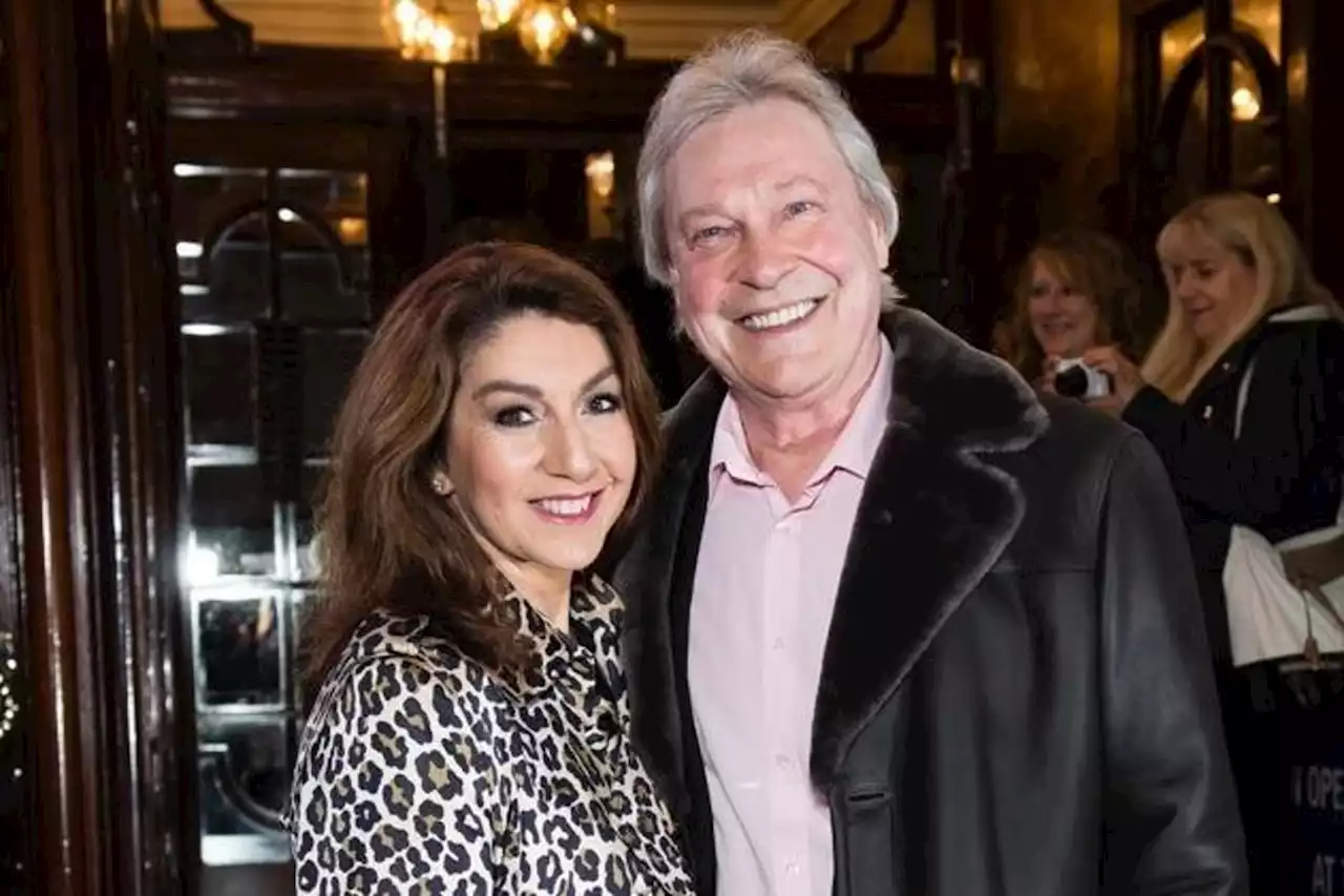 Jane McDonald opens up on new love in emotional interview on ITV's Loose Women