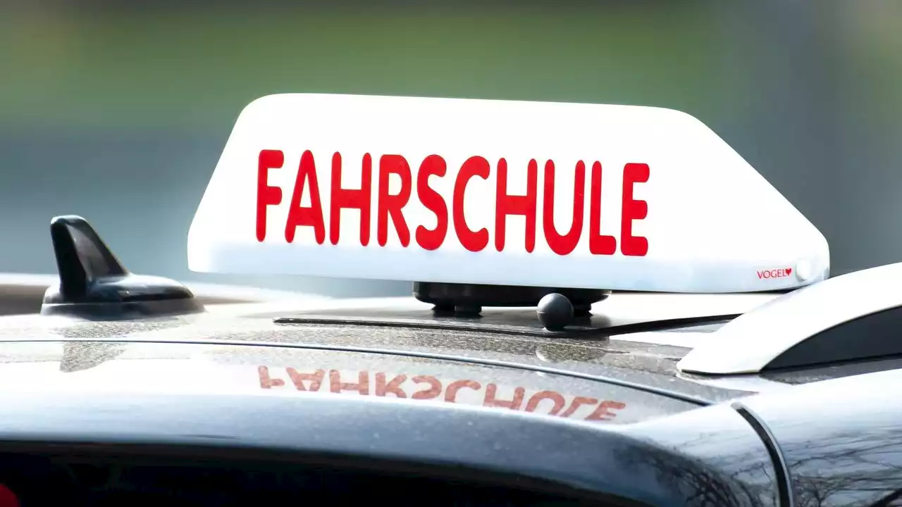 Wieder mehr Führerschein-Prüfungen - 43 Prozent fallen durch