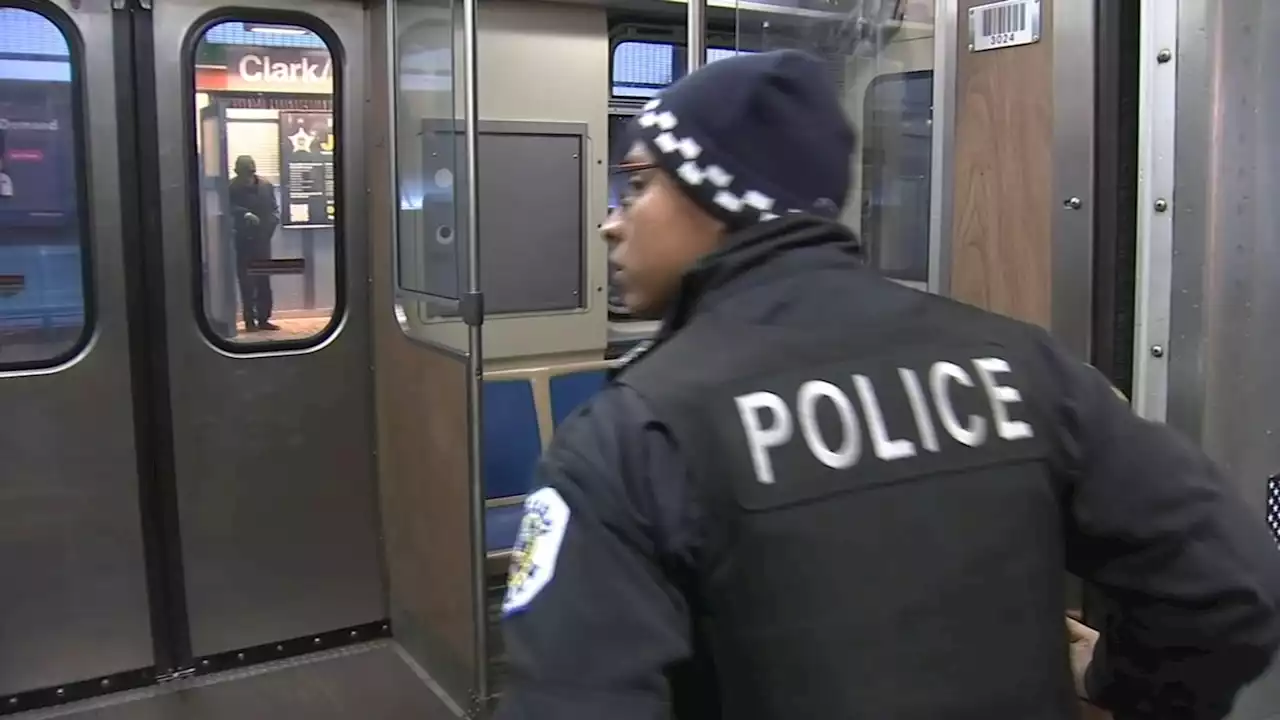 Chicago police to increase presence on CTA during holiday shopping season