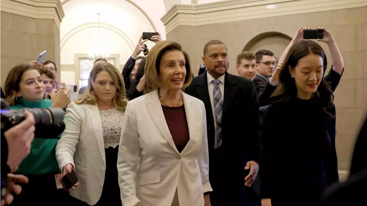 “Historic leader”: Lawmakers praise Pelosi’s 20-year run as top House Democrat