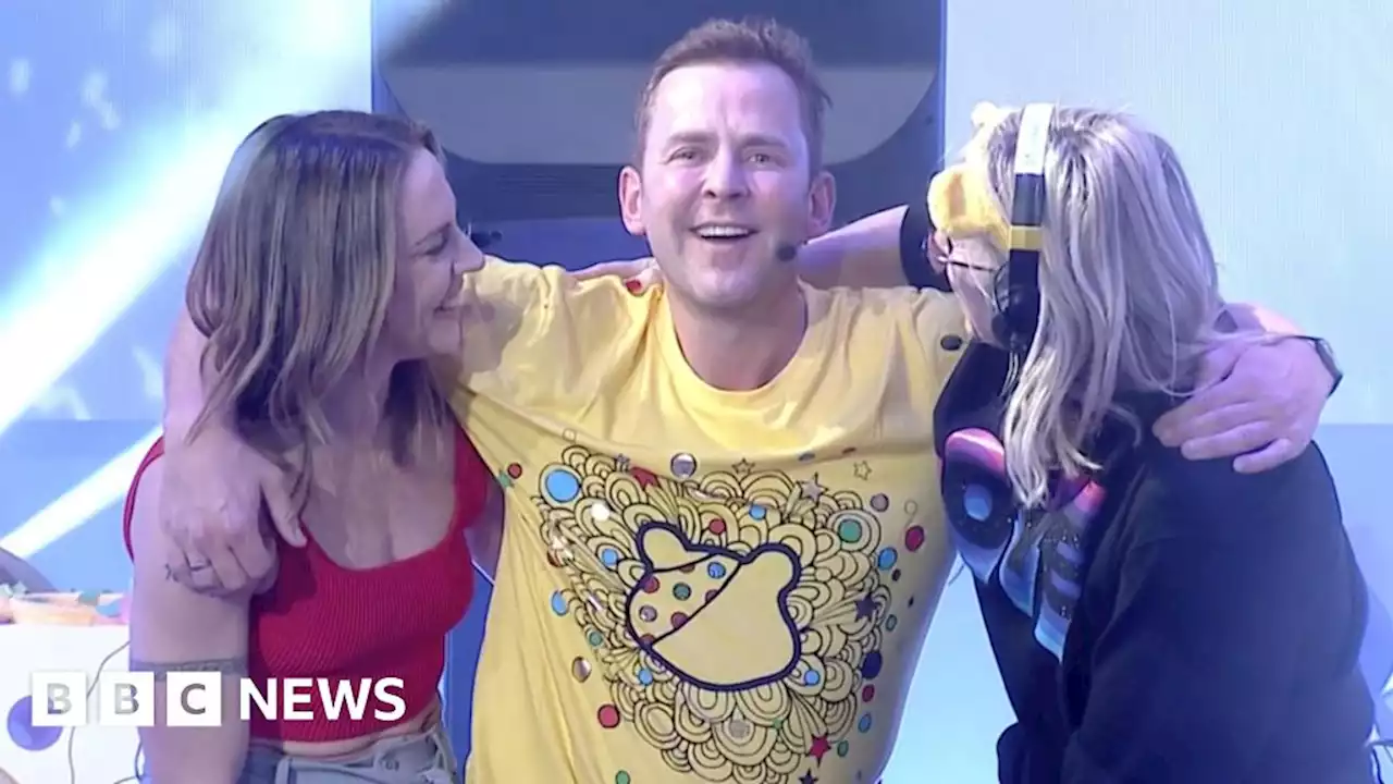 Scott Mills raises £1m in Children In Need treadmill challenge