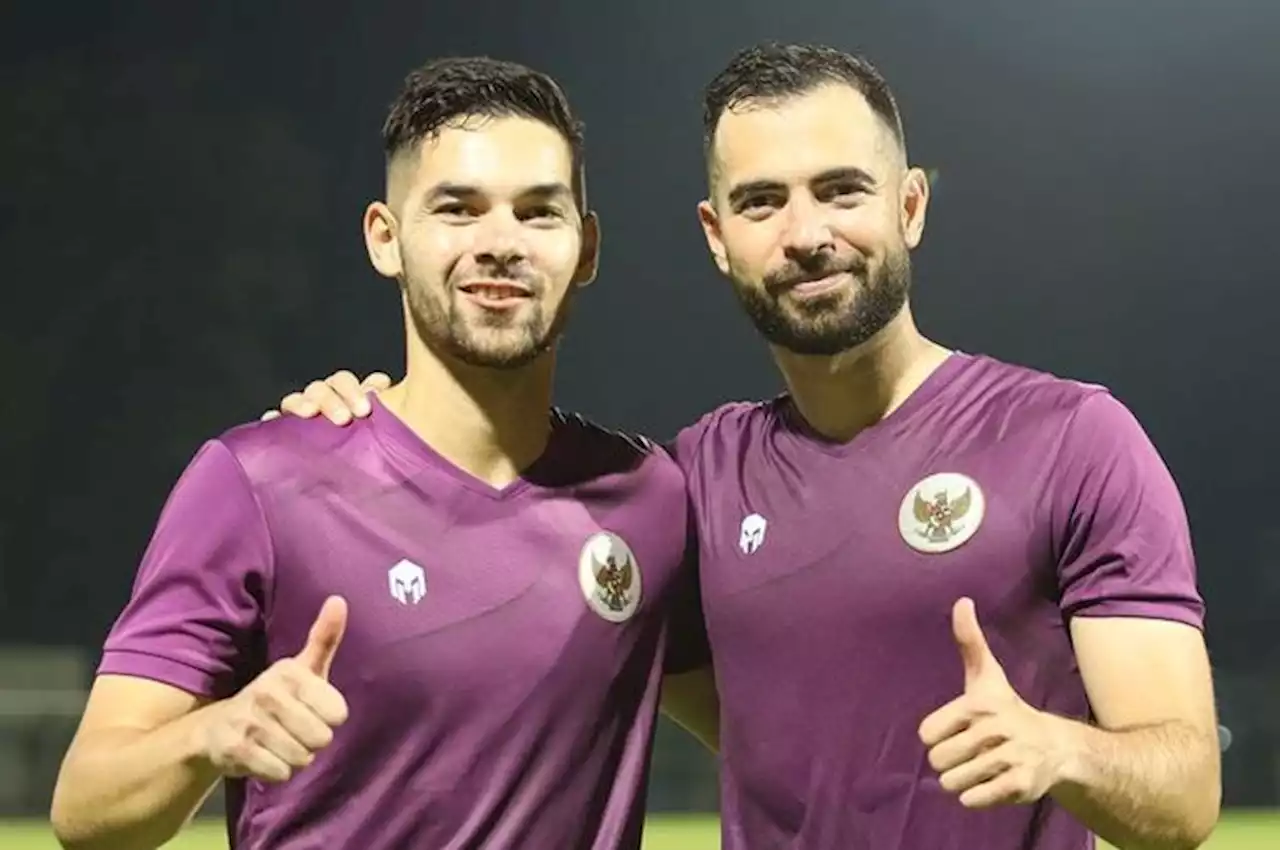 Siang Ini Sandy Walsh dan Jordi Amat Jalani Sumpah WNI - Bolasport.com