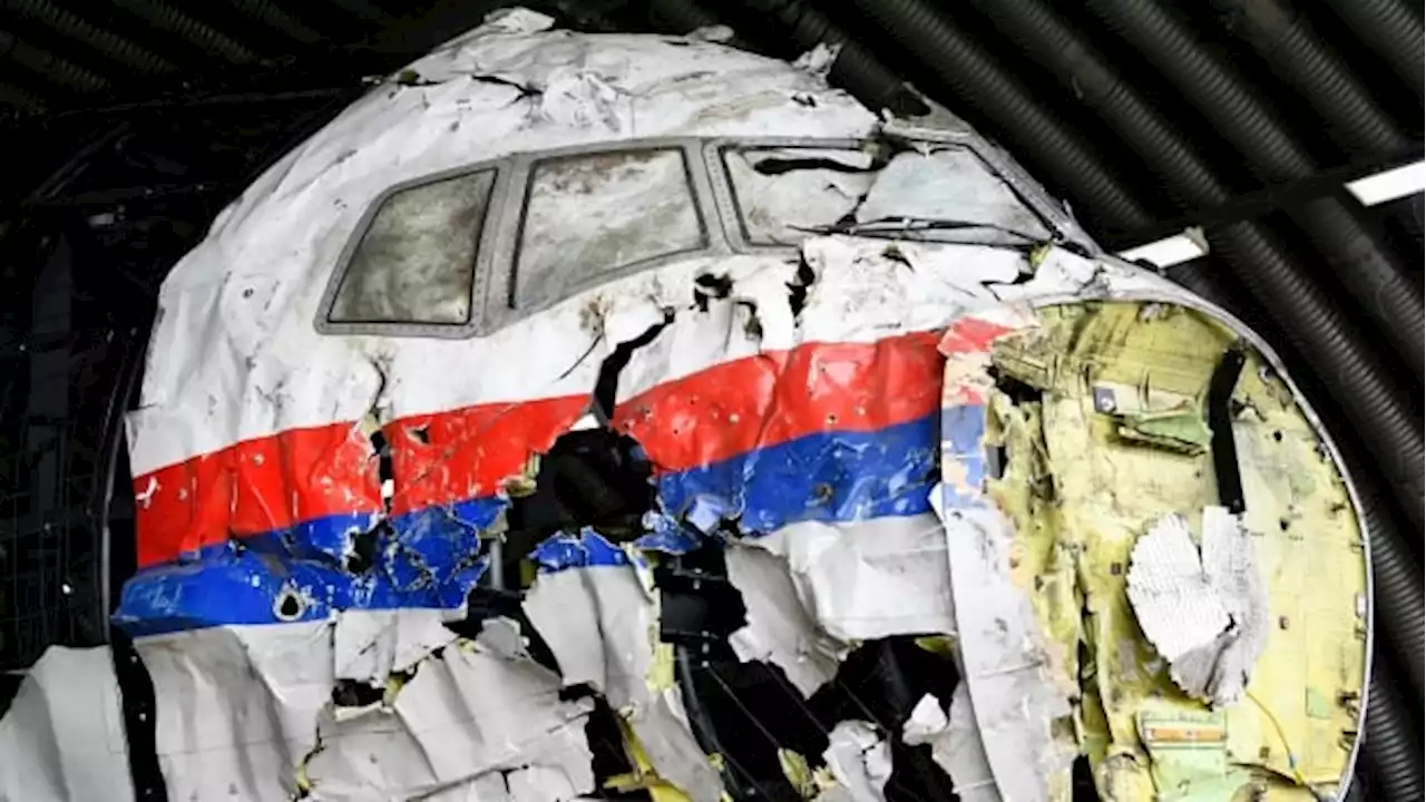 Dutch court convicts 3 of murder, concludes Russian missile downed Malaysia Airlines plane | CBC News