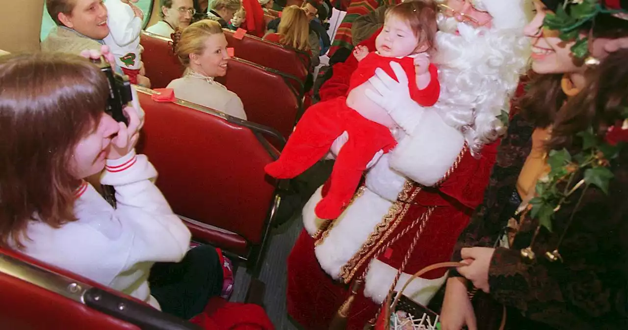 Metra adds ‘Holiday Train’ for three December Saturdays, Santa set to ride