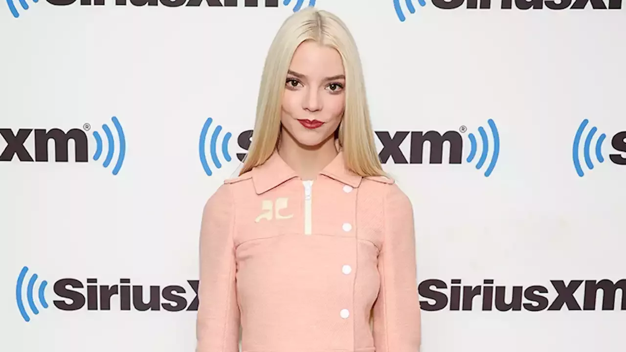 At The Met Gala, Anya Taylor-Joy Explains Why She Is Thanking Jimmy Fallon For "Saving My Life"!