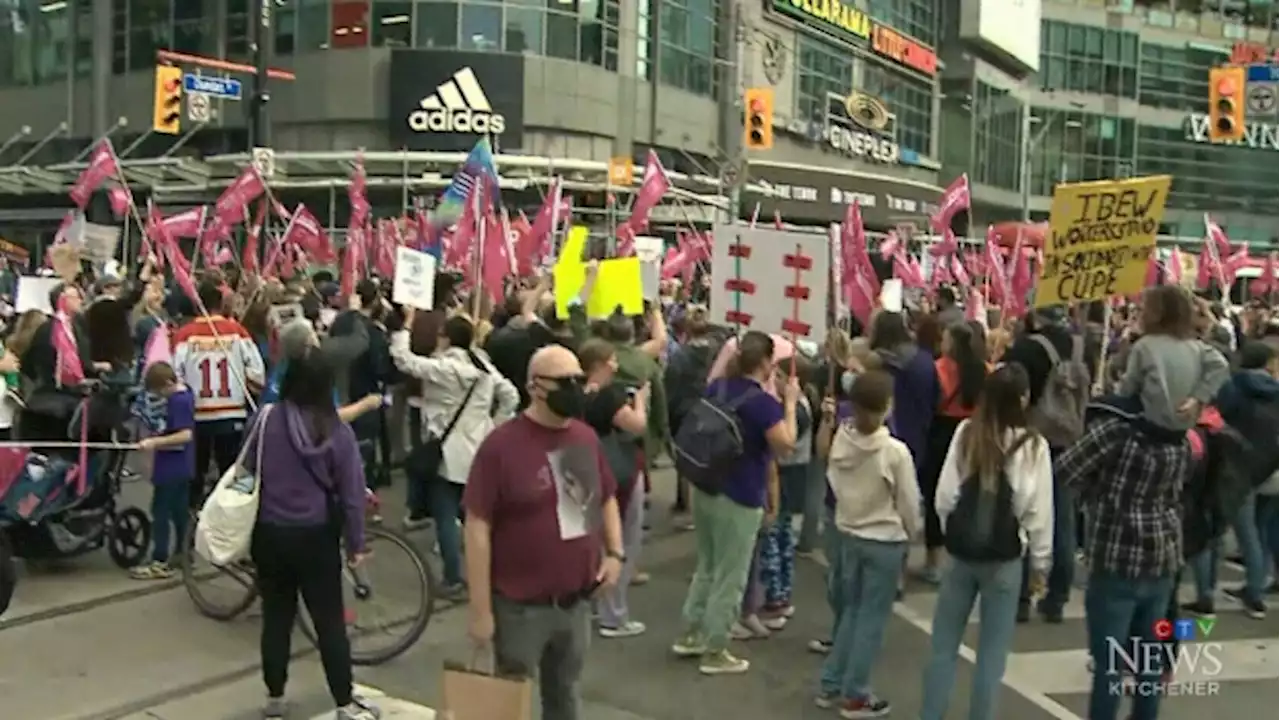 CUPE files strike notice