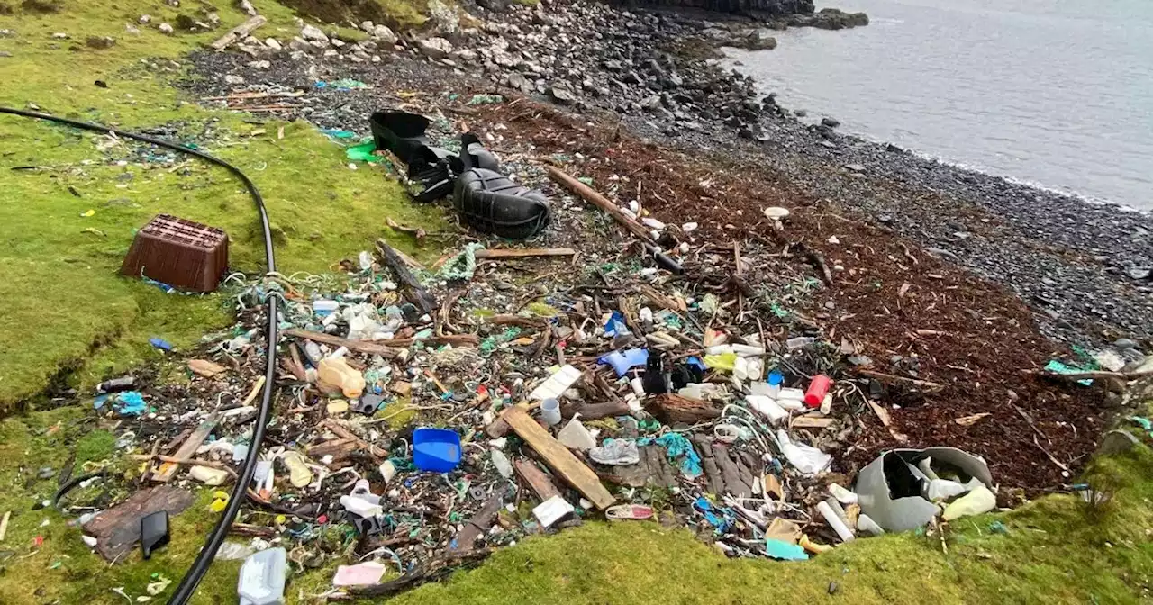 Skye beauty spot turned into 'plastic graveyard' leaving tourist 'heartbroken'