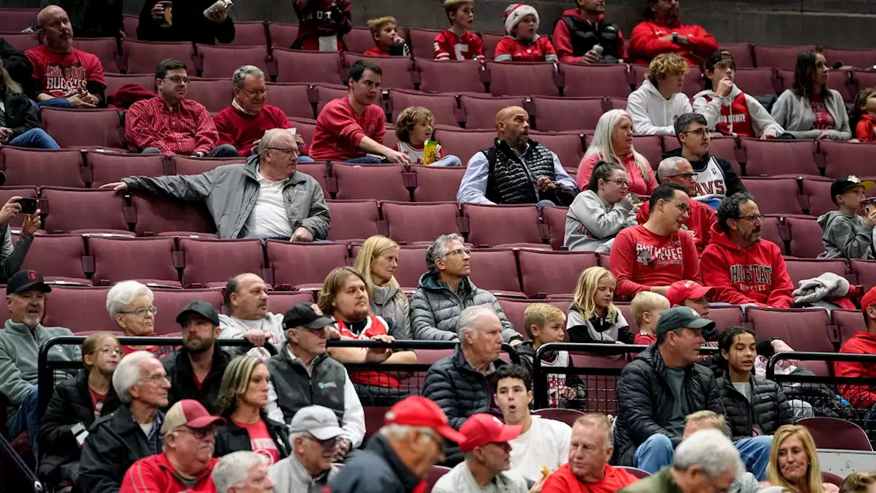 Ohio State athletic director Gene Smith not concerned about men's basketball crowds