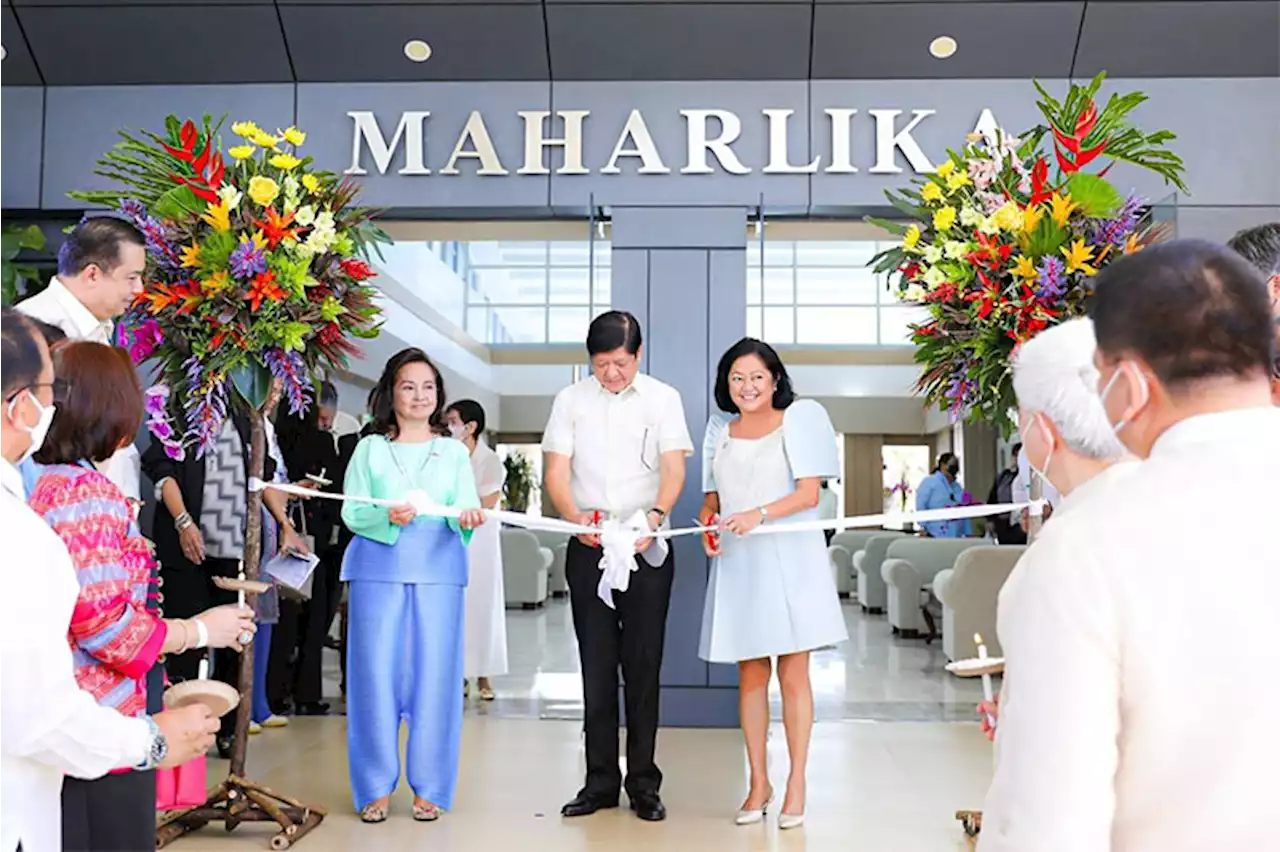 'Maharlika Hall' in Villamor Airbase to serve as president's gateway for official trips