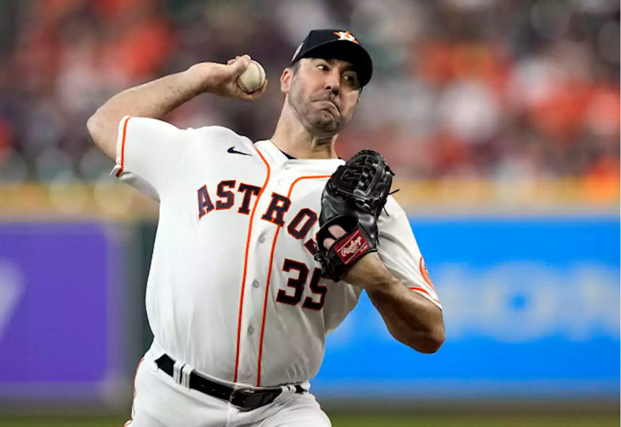 Verlander, Alcantara are unanimous Cy Young Award winners