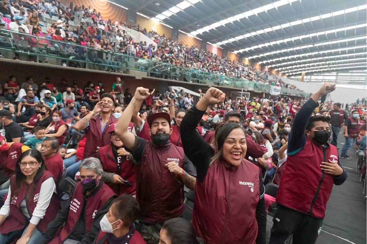 Cuatro aspirantes encabezan encuesta de Morena en Coahuila