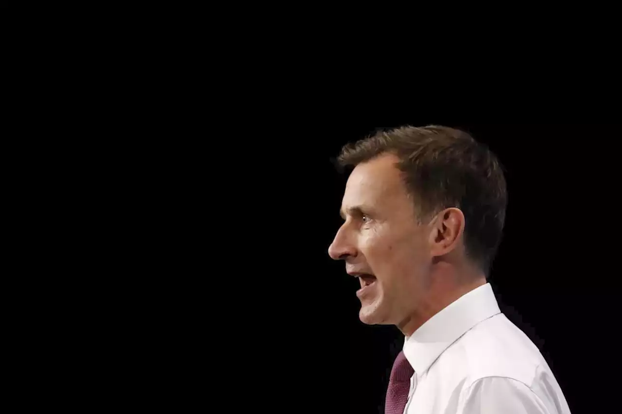 What Jeremy Hunt’s budget means for your pocket - huge change to universal credit