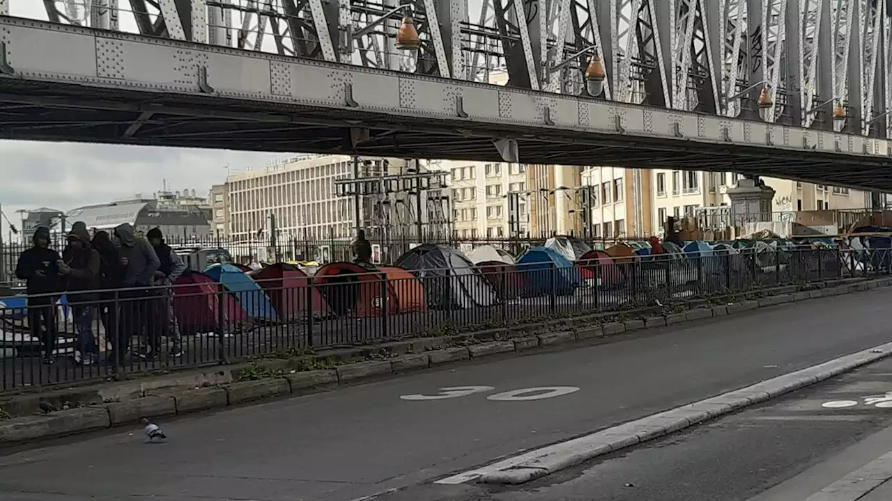 Paris : nouvelle évacuation d’un camp de migrants installé porte de la Chapelle