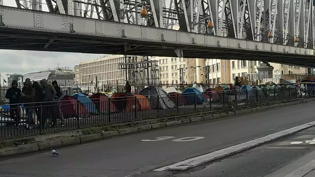 Paris : nouvelle évacuation d’un camp de migrants installé à la Chapelle