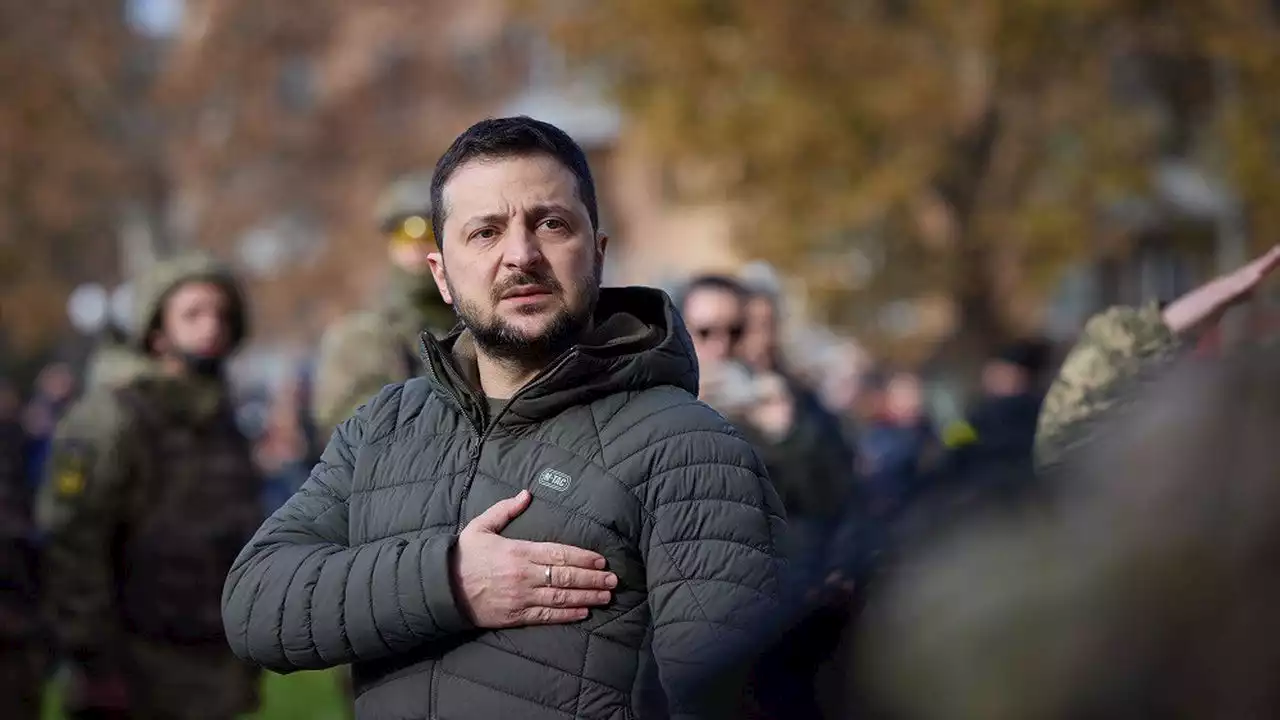 Ukraine : Zelensky tempère ses accusations sur le missile tombé en Pologne