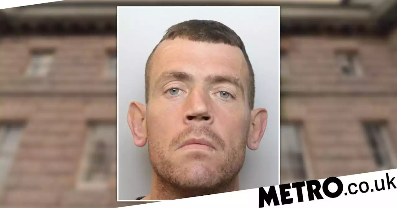 Man banished from entire town for five years for 'blatant' shoplifting