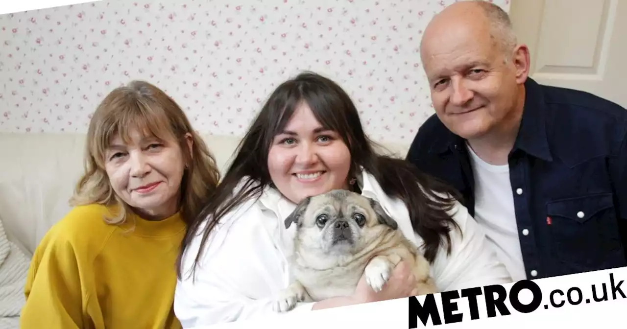 Ukrainian refugee who refused to leave without pug reunited with parents in UK