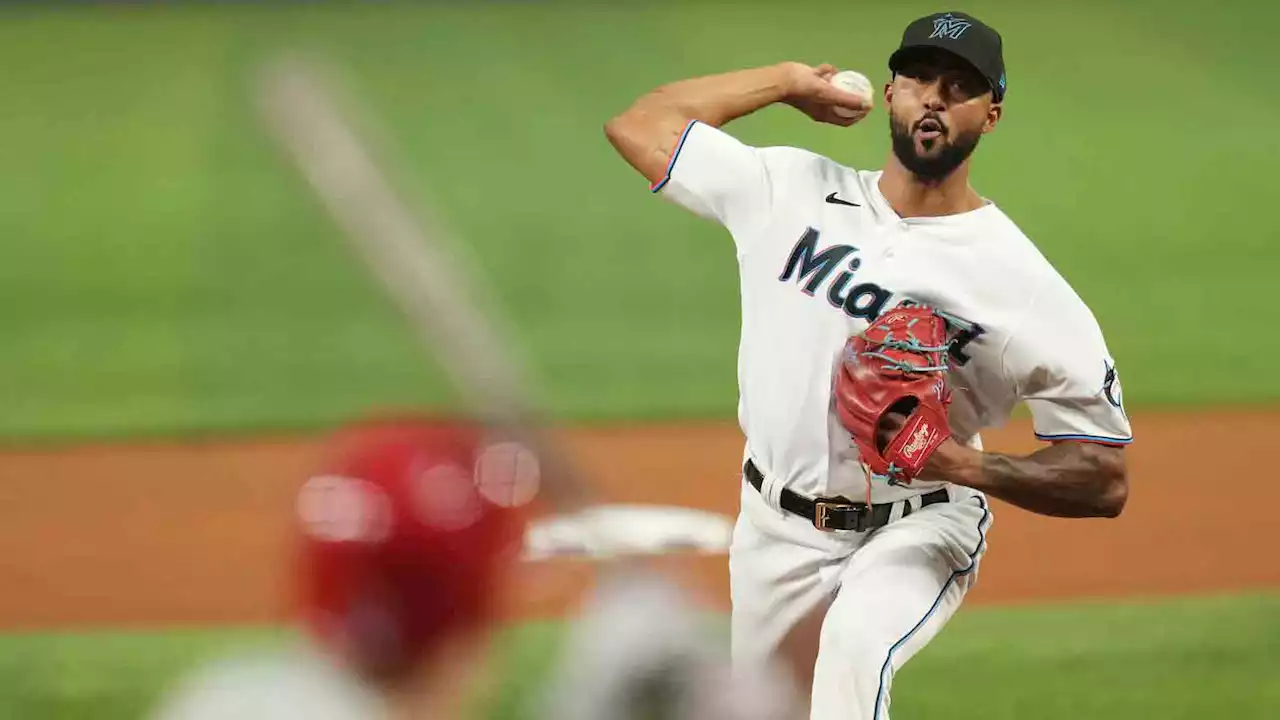 Marlins' Sandy Alcantara Wins 2022 NL Cy Young Award