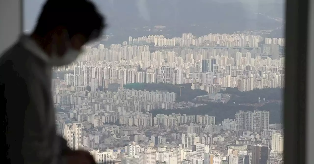 서울 아파트값 25주 연속 하락... 또 역대 최대 낙폭 경신