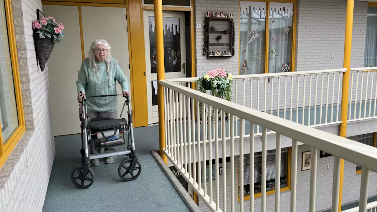 Piccolo helpt Enkhuizense ouderen in nood: 'Bewoners opgesloten door kapotte lift'