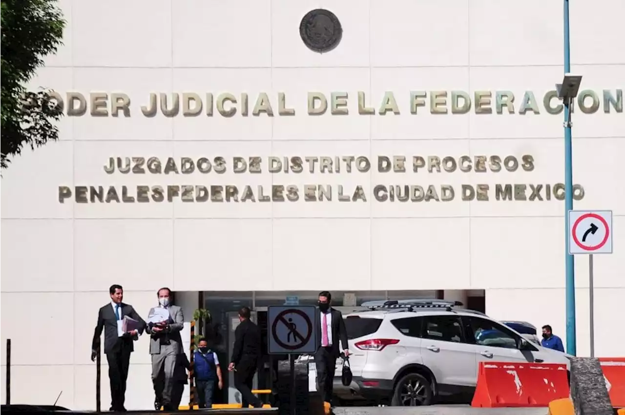 Exoneran a abogados acusados de extorsión y ligados a Scherer