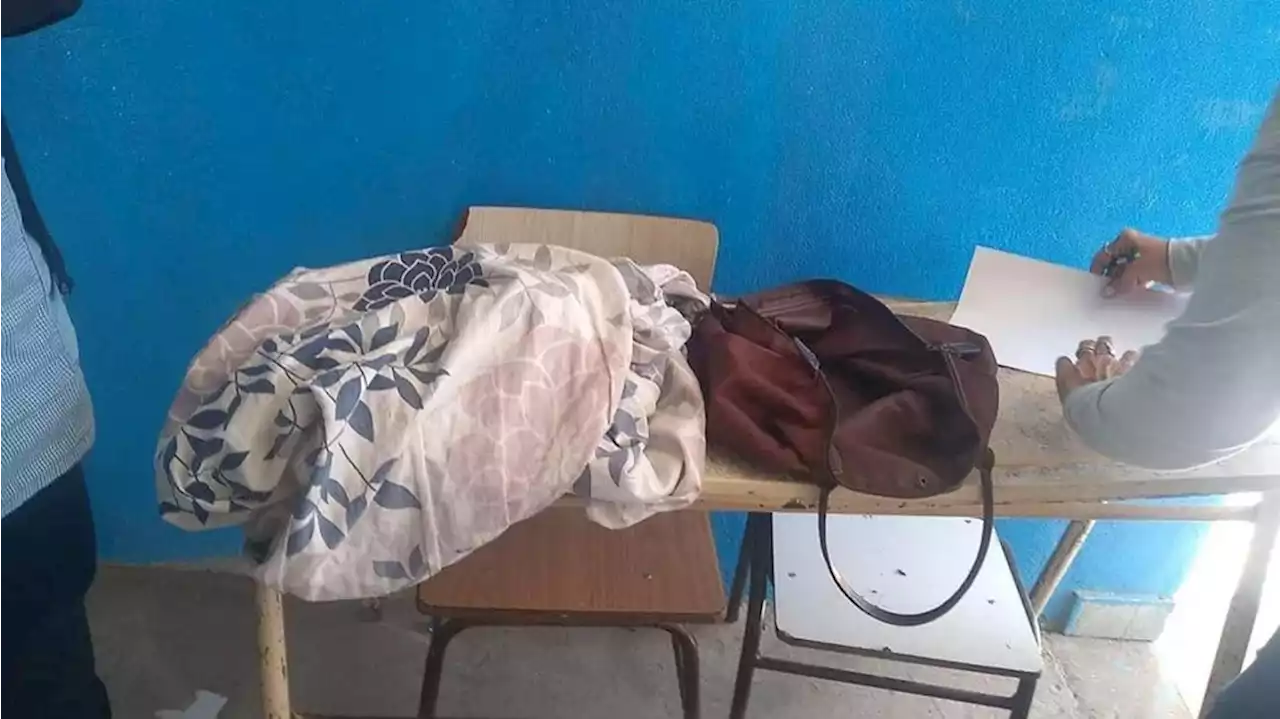 Encontraron una beba de 7 días adentro de una cartera en la puerta de una escuela