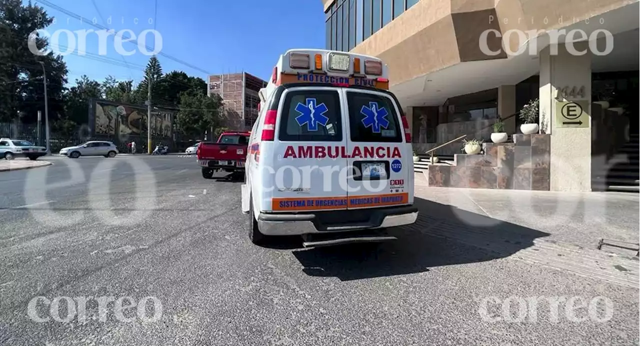 Se le atora brazo a empleado de hotel en Irapuato mientras lavaba