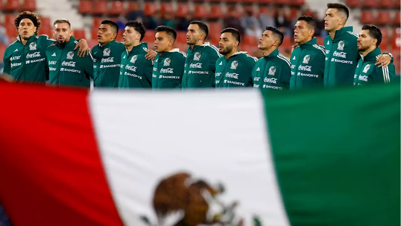 Selección Mexicana: Con serenata y aplausos, el Tri emprendió viaje a Qatar para el Mundial