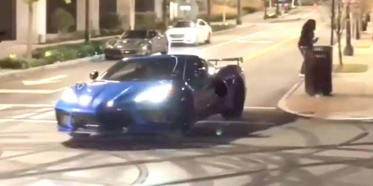 Watch This C8 Corvette Smash Into a Curb While Trying to Show Off