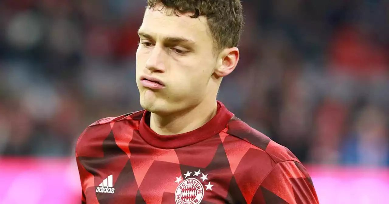 FC Bayern: Benjamin Pavard irritiert die Bosse